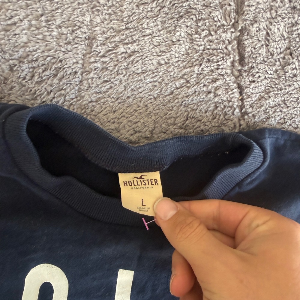 Hollister Surfing Finals Calif Graphic T-Shirt Navy Blue Mens Large Short Sleeve - Picture 4 of 6